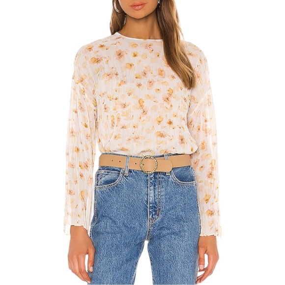 Vince Pressed Petal Long Sleeve Blouse in Off White Sheer Pleated size Small - Picture 1 of 12